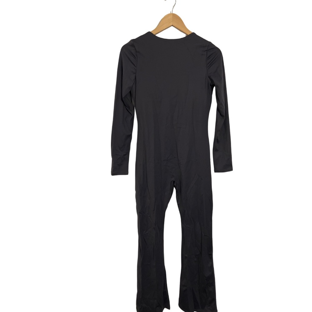 Chic Deep Gray Long Sleeve Jumpsuit - Picture 2 of 5